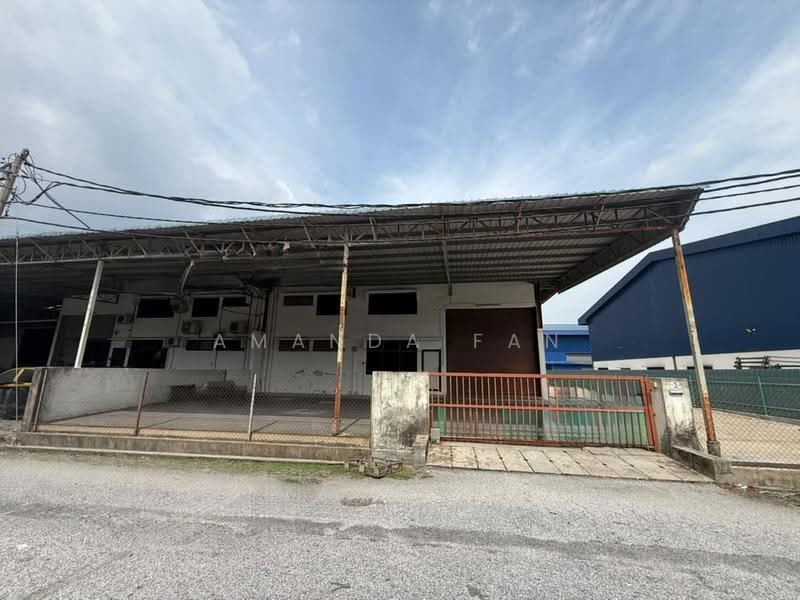 Semi-D Factory for Rent in Kawasan Perindustrian Sri Rapat (Ipoh) - Amanda Fan - Exterior - PropertyGuru.com.my
