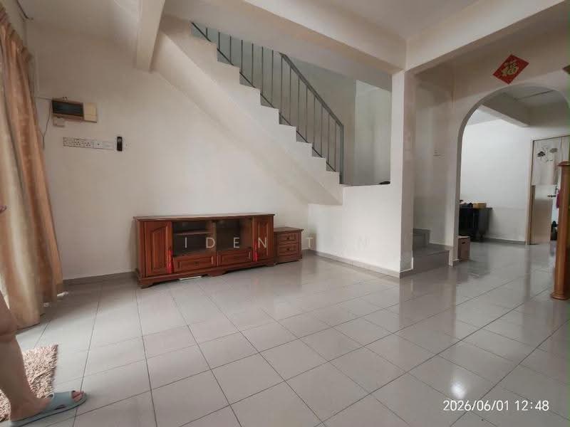 2-storey Terraced House for Sale in Taman Muhibbah (Kulai) - Iden Tan - Living Room - PropertyGuru.com.my