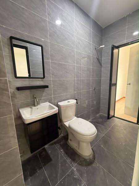 2-storey Terraced House for Sale in Kelapa Sawit (Kulai) - Jesy Tey - Bathroom - PropertyGuru.com.my