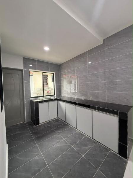 2-storey Terraced House for Sale in Kelapa Sawit (Kulai) - Jesy Tey - Kitchen - PropertyGuru.com.my