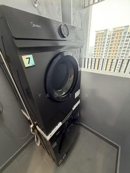 Service Residence for Rent at Teja @ Subang Jaya City Centre (SJCC) - Yao Tan - Balcony - PropertyGuru.com.my