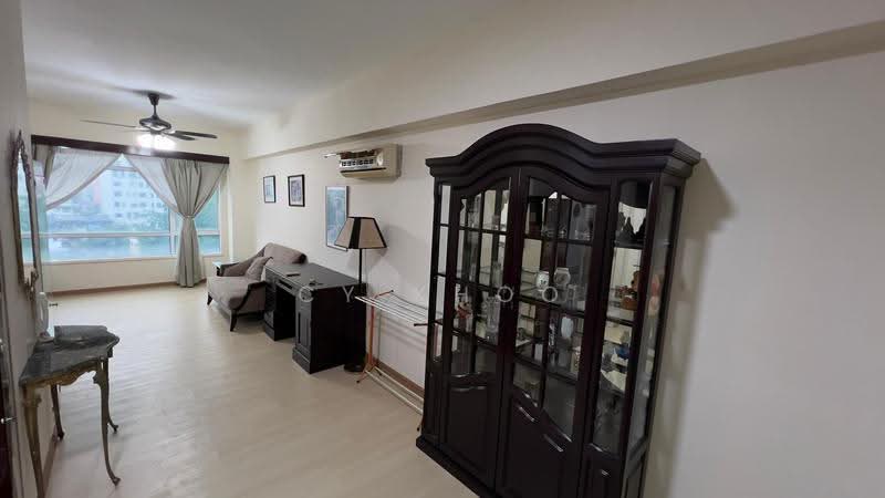 Kediaman Servis untuk Dijual di 38 Bidara Condominium - CY Khoo - Living Room - PropertyGuru.com.my