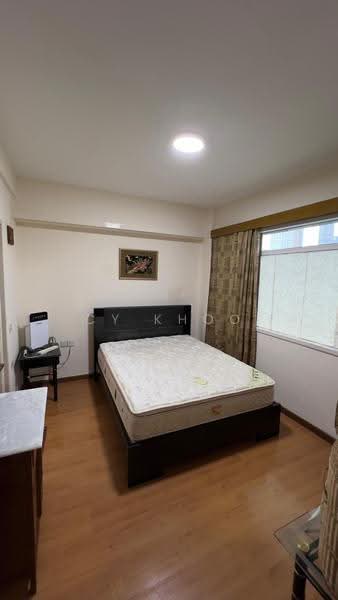 Kediaman Servis untuk Dijual di 38 Bidara Condominium - CY Khoo - Bedroom - PropertyGuru.com.my