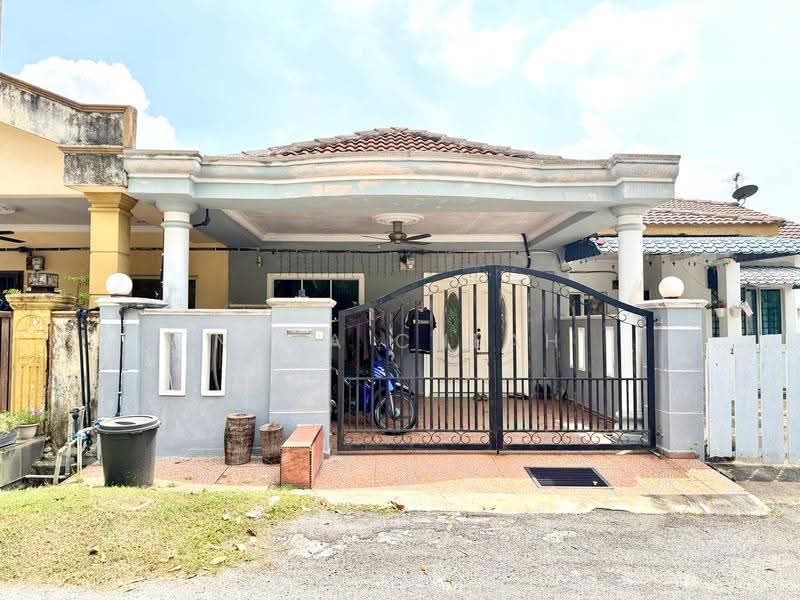 Rumah Teres 1-Tingkat untuk Dijual di Bandar Tasik Puteri (Rawang) - Nana Cheah - Exterior - PropertyGuru.com.my