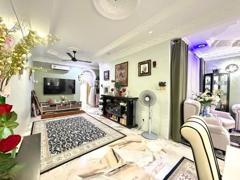 Rumah Teres 1-Tingkat untuk Dijual di Bandar Tasik Puteri (Rawang) - Nana Cheah - Living Room - PropertyGuru.com.my