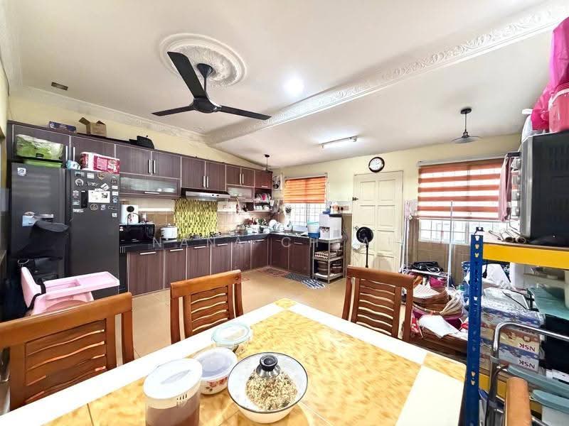 Rumah Teres 1-Tingkat untuk Dijual di Bandar Tasik Puteri (Rawang) - Nana Cheah - Kitchen - PropertyGuru.com.my