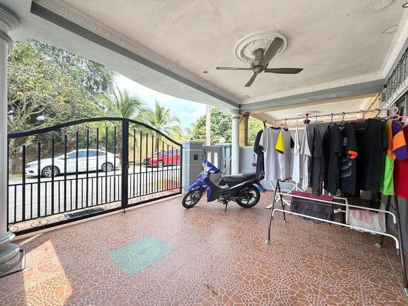 Rumah Teres 1-Tingkat untuk Dijual di Bandar Tasik Puteri (Rawang) - Nana Cheah - Exterior - PropertyGuru.com.my