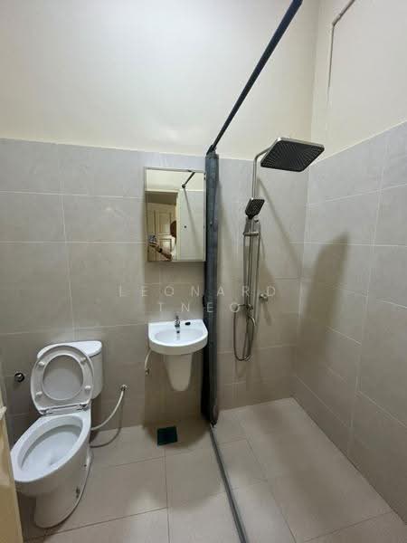 1-storey Terraced House for Rent in TTDI Hills (Kuala Lumpur) - Leonard Tneo - Bathroom - PropertyGuru.com.my