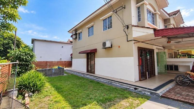 2-storey Terraced House for Sale in Taman Putra Prima (Puchong) - Mohd Aizat Saiful Bahri - Exterior - PropertyGuru.com.my