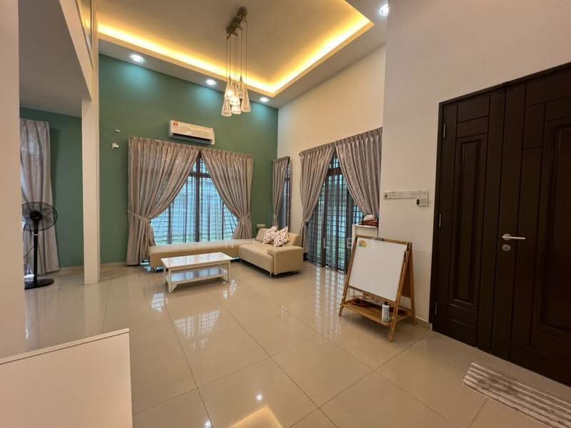 3-storey Terraced House for Sale in Taman Bayu Aman (Butterworth) - Janes Lee - Living Room - PropertyGuru.com.my