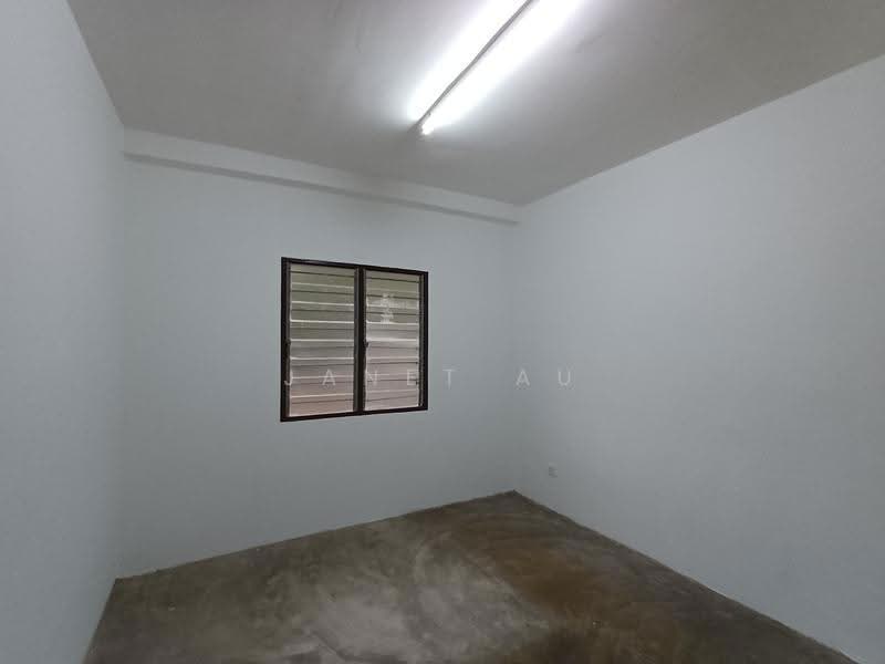 Apartment for Sale at Putra Permai Block B - Janet Au - Interior - PropertyGuru.com.my