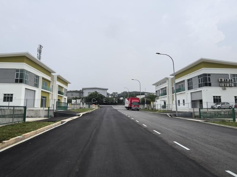 Komersial Berkembar untuk Disewa di Kawasan Perindustrian Ayer Keroh (Ayer Keroh) - Vincent Teh - PropertyGuru.com.my