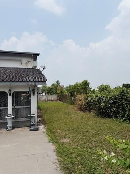 Bungalow House for Sale in Seksyen 1 Bandar Baru Bangi (Bandar Baru Bangi) - Mohd Aizat Saiful Bahri - Exterior - PropertyGuru.com.my