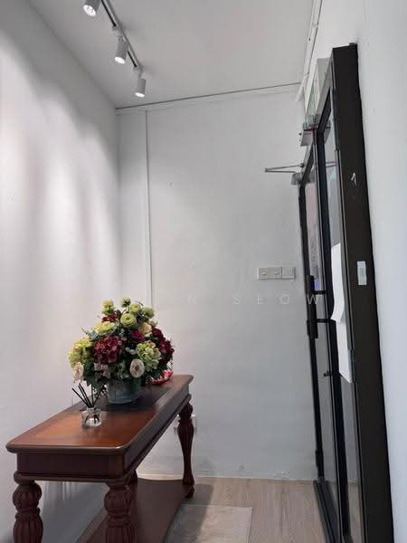 Shop / Office for Rent in Kampung Belacan (Tanjung Tokong) - Kelvin Seow - Entrance - PropertyGuru.com.my