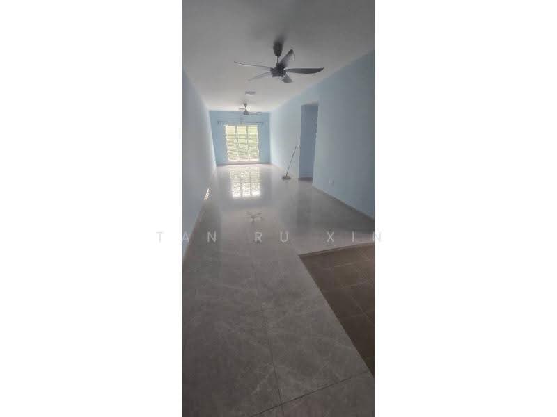 Apartment for Sale at Surian Tropika - Tan Ru Xin - Living Room - PropertyGuru.com.my