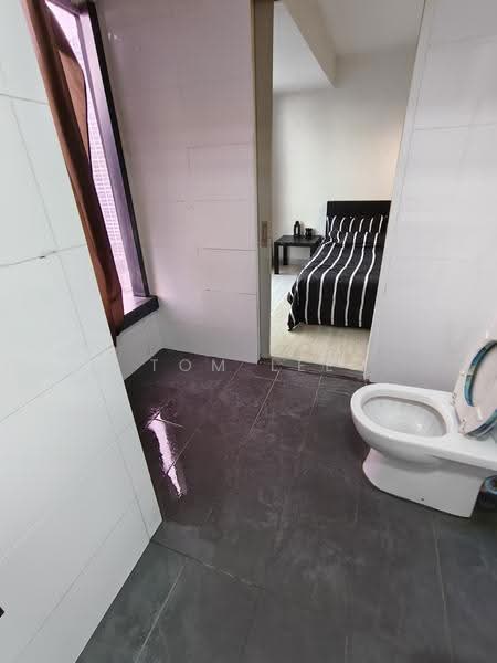 Kediaman Servis untuk Disewa di SOHO @ Empire City - Tom Lee - Bathroom - PropertyGuru.com.my
