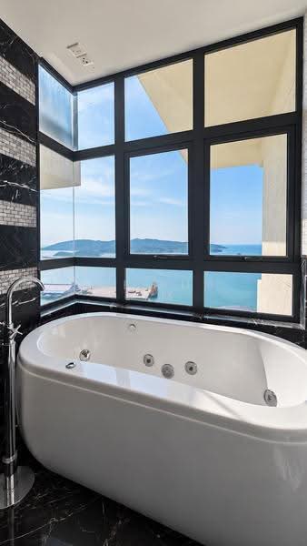Condominium for Sale at The Peak Vista - Yee Fun Lim - Bathroom - PropertyGuru.com.my