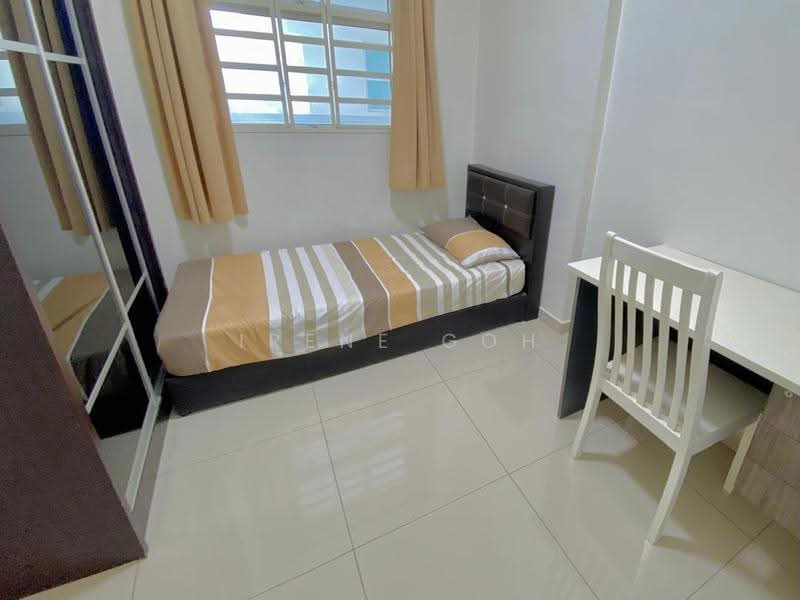 Condominium for Sale at The Oasis - Irene Goh - Bedroom - PropertyGuru.com.my