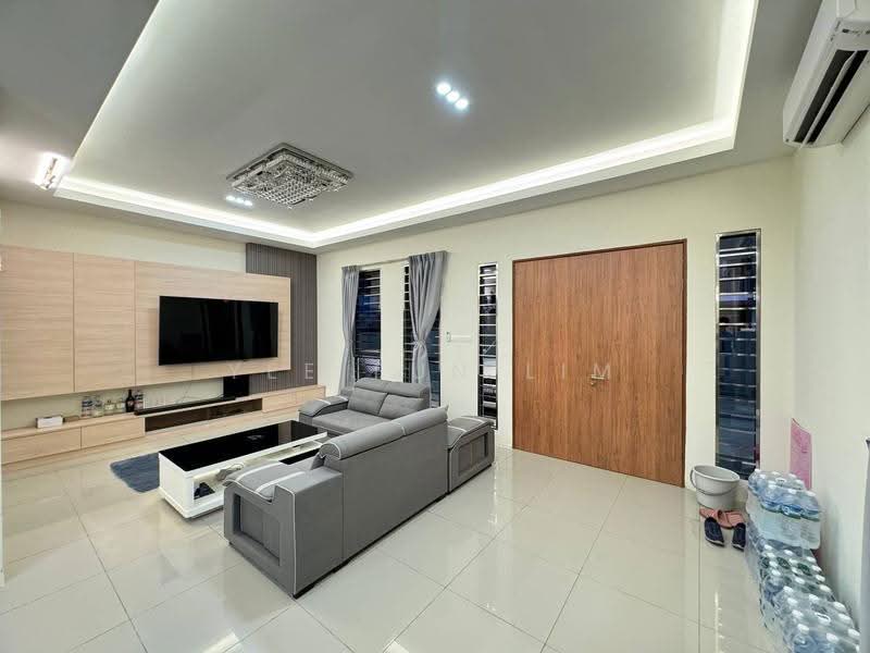 Semi-Detached House for Sale in Penampang (Sabah) - Yee Fun Lim - Living Room - PropertyGuru.com.my