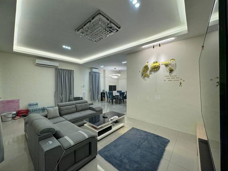 Semi-Detached House for Sale in Penampang (Sabah) - Yee Fun Lim - Living Room - PropertyGuru.com.my