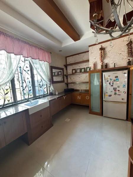 Link Bungalow for Rent in Taman Austin Perdana (Tebrau) - Vivy Ng - Kitchen - PropertyGuru.com.my