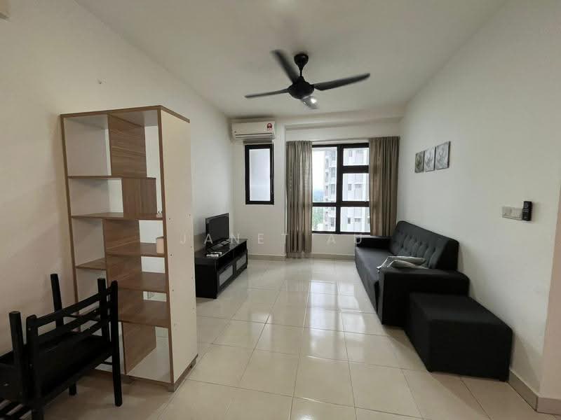 Kediaman Servis untuk Dijual di Tiara Imperio Residence - Janet Au - Living Room - PropertyGuru.com.my