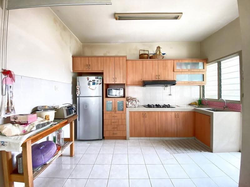 Condominium for Sale at Platinum Hill PV 5 - Firdaus Husin - Kitchen - PropertyGuru.com.my