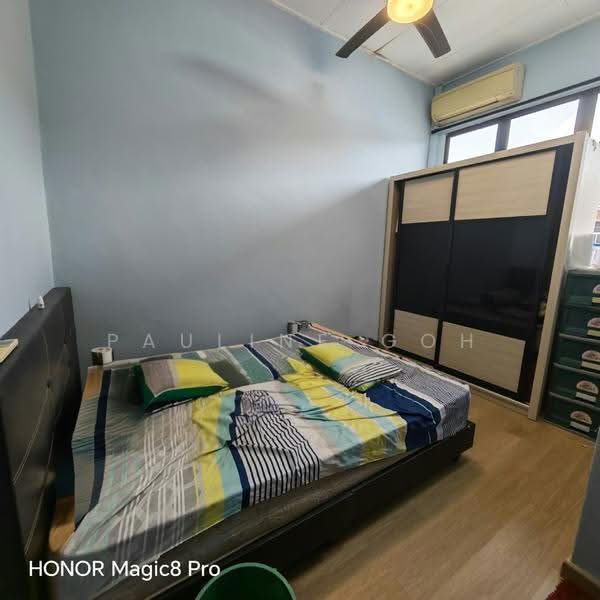 2-storey Terraced House for Sale in Taman Puteri Wangsa (Ulu Tiram) - Pauline Goh - Bedroom - PropertyGuru.com.my