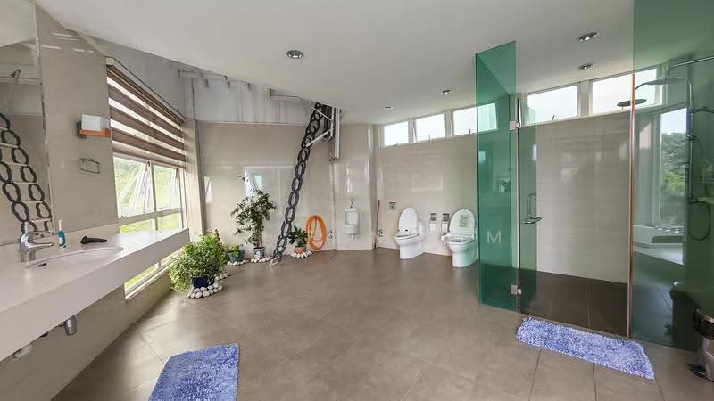 Bungalow House for Sale in Kota Kinabalu (Sabah) - Yee Fun Lim - Bathroom - PropertyGuru.com.my