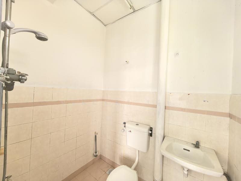 2-storey Terraced House for Sale in Taman Merdeka Jaya (Batu Berendam) - Vincent Teh - PropertyGuru.com.my
