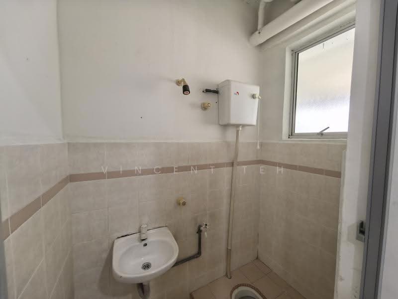 2-storey Terraced House for Sale in Taman Merdeka Jaya (Batu Berendam) - Vincent Teh - PropertyGuru.com.my