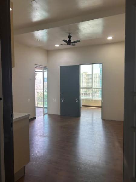 Kediaman Servis untuk Disewa di SOHO @ Zetapark - Yanny Siow - Living Room - PropertyGuru.com.my
