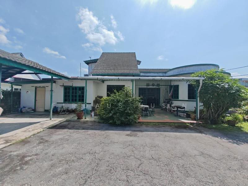 Bungalow House for Sale in Kampung Datok Keramat (Setapak) - Firdaus Husin - Exterior - PropertyGuru.com.my