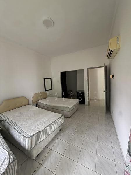 Bungalow House for Rent in Country Heights (Kajang) - Anbalagee Anbalagee - Bedroom - PropertyGuru.com.my