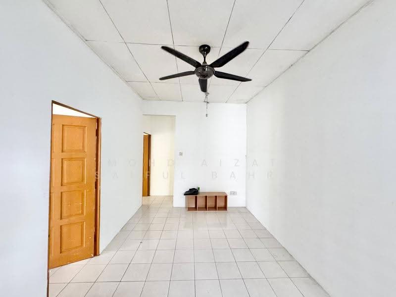 1-storey Terraced House for Sale in Bandar Saujana Putra (Tanjong Duabelas) - Mohd Aizat Saiful Bahri - Interior - PropertyGuru.com.my