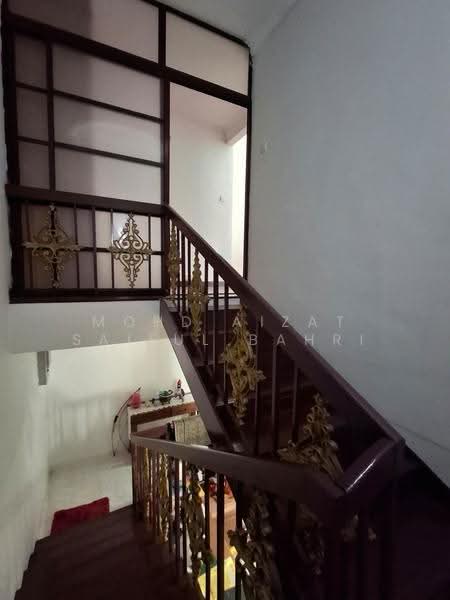 2-storey Terraced House for Sale in Seksyen 1 Bandar Baru Bangi (Bandar Baru Bangi) - Mohd Aizat Saiful Bahri - Interior - PropertyGuru.com.my
