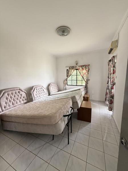Bungalow House for Rent in Country Heights (Kajang) - Anbalagee Anbalagee - Bedroom - PropertyGuru.com.my