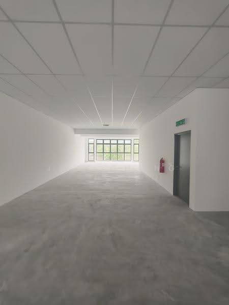Shop / Office for Rent in Bandar Rimbayu (Telok Panglima Garang) - Jeff Chong - Interior - PropertyGuru.com.my