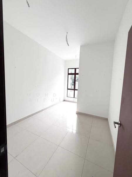 Semi-Detached House for Sale in Seksyen 3 (Bangi) - Mohd Aizat Saiful Bahri - Interior - PropertyGuru.com.my