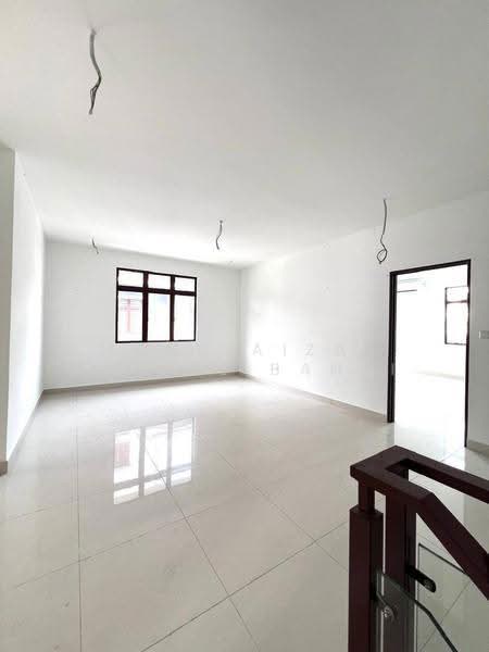 Semi-Detached House for Sale in Seksyen 3 (Bangi) - Mohd Aizat Saiful Bahri - Living Room - PropertyGuru.com.my