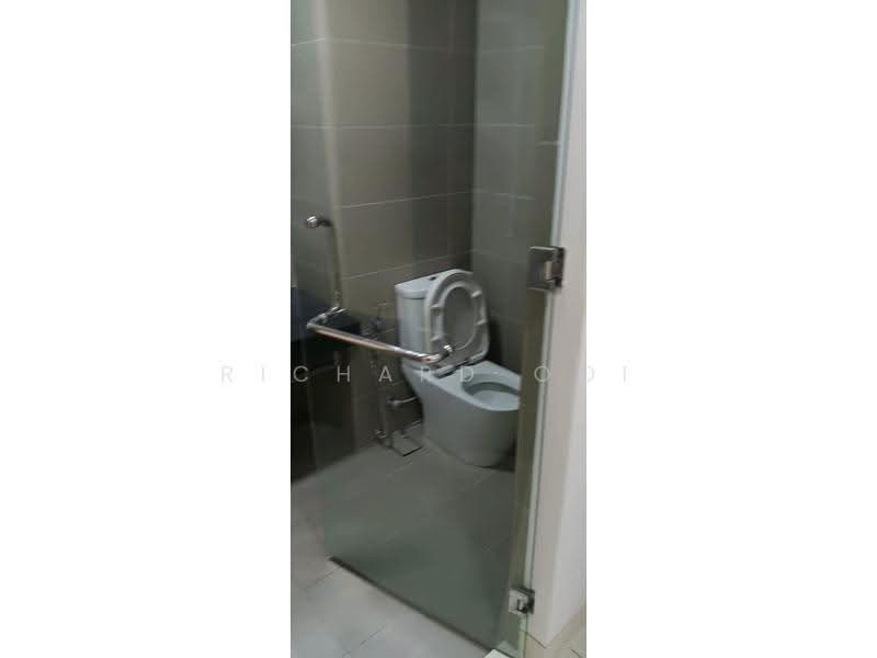 Condominium for Rent at Arnica @ Tropicana Gardens - Richard Ooi - Bathroom - PropertyGuru.com.my