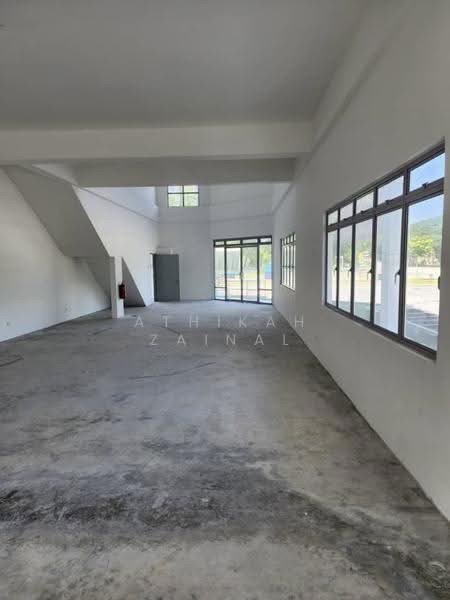 Shop / Office for Sale in Puchong (Selangor) - Athikah Zainal - Interior - PropertyGuru.com.my