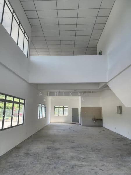 Shop / Office for Sale in Puchong (Selangor) - Athikah Zainal - Interior - PropertyGuru.com.my