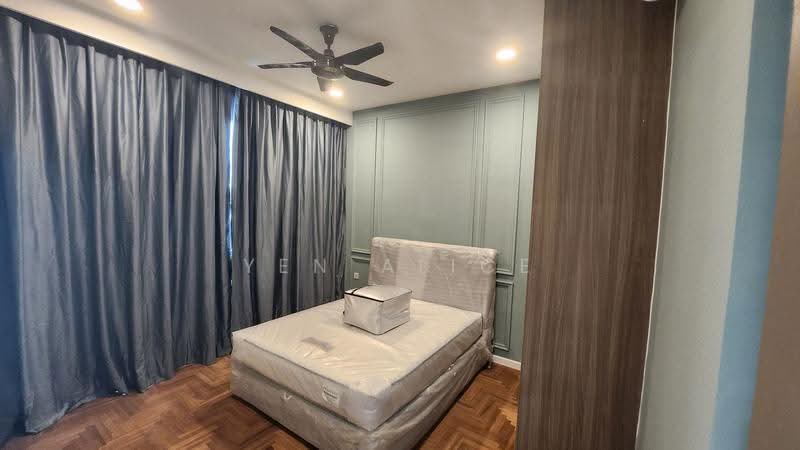 Kediaman Servis untuk Dijual di Bloomsvale - Yen Alice - Master Bedroom - PropertyGuru.com.my