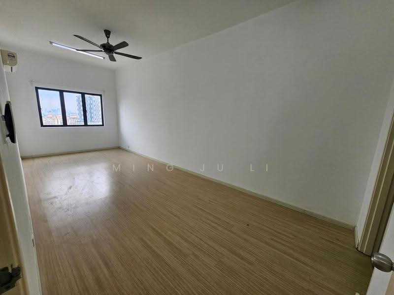 Condominium for Rent at Residensi Rampai (The Parc Tower) - Ming Ju Li - Living Room - PropertyGuru.com.my