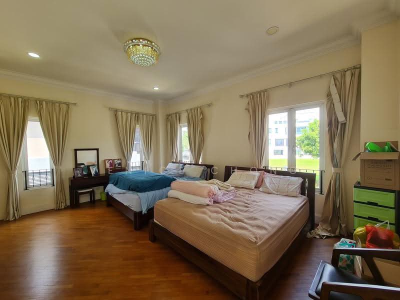 Bungalow House for Sale in Mines Resort City (Seri Kembangan) - Venice Chong - Bedroom - PropertyGuru.com.my