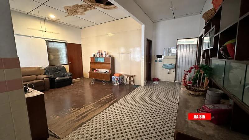 Commercial Bungalow for Sale in George Town (Penang) - Jiasin Yap - Living Room - PropertyGuru.com.my