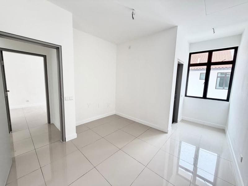 2-storey Terraced House for Sale in Bandar Dato Onn (Tebrau) - Yik Tat - Interior - PropertyGuru.com.my