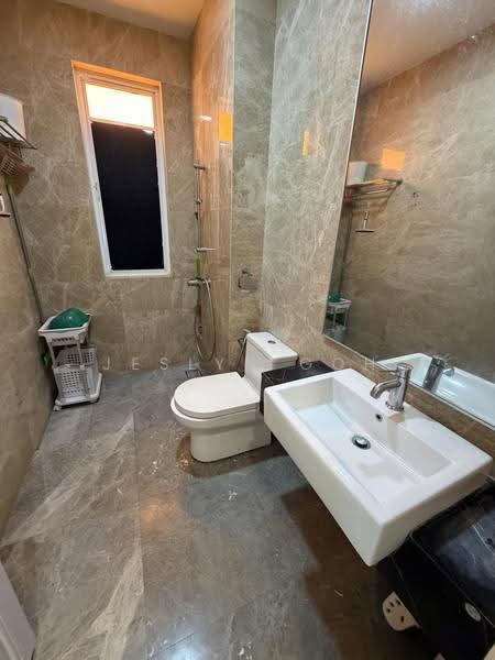 Rumah Berkembar untuk Dijual di Setia Eco Glades (Cyberjaya) - Jeslyn Goh - Bathroom - PropertyGuru.com.my
