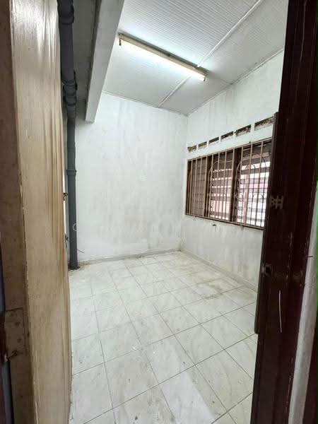 Rumah Teres 2-Tingkat untuk Dijual di Taman Johor Jaya (Johor Bahru) - Coco Feng Lily - Interior - PropertyGuru.com.my
